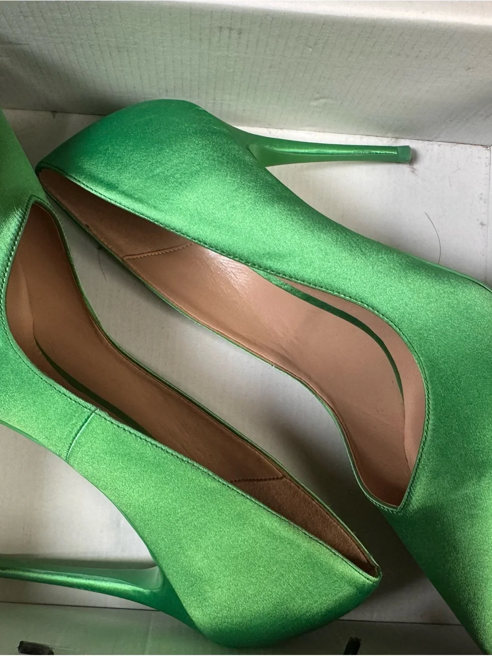 Aldo Emerald Green Satin Stiletto emerald bottom Pumps